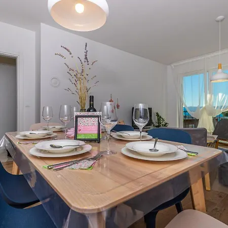 Vivien Apartment *